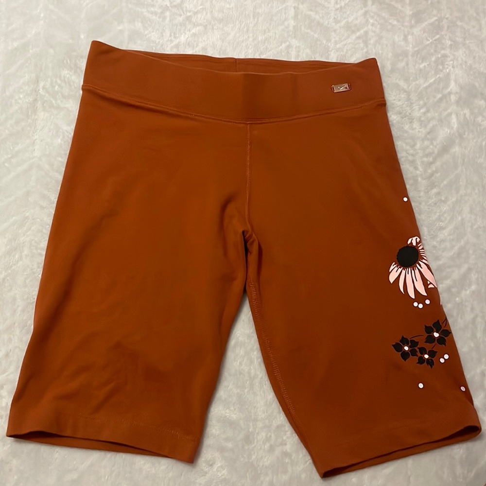 Nike biker shorts s medium